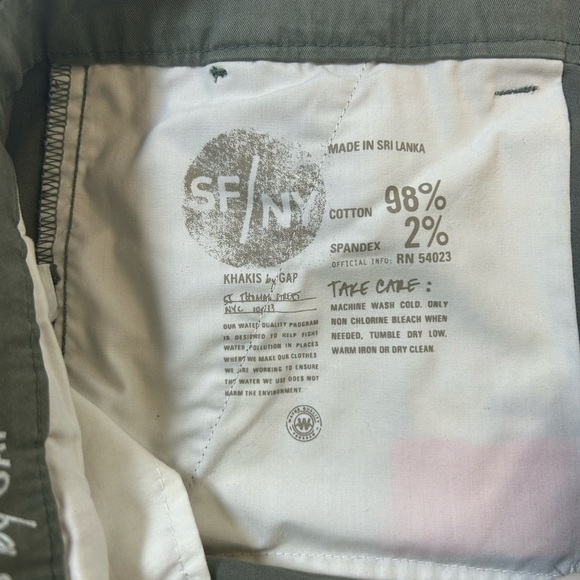 Khakis by Gap in OD Green. Broken-in Straight style. - Picture 5 of 10